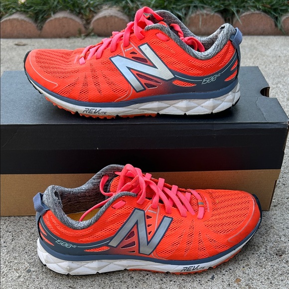 New Balance 1500V Fantom Fit Neon Orange Gray Womens 7 Running Shoes - Picture 1 of 9